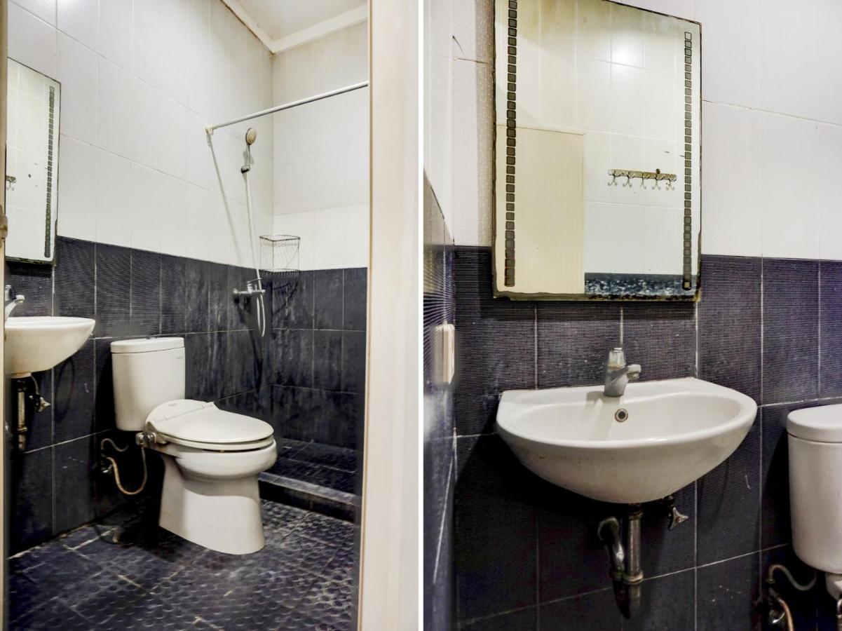 Oyo 90438 Mampang 34 Residence Jakarta Buitenkant foto