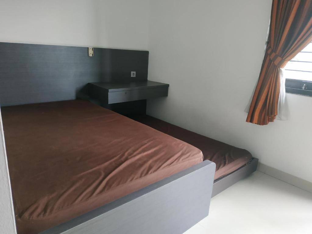 Oyo 90438 Mampang 34 Residence Jakarta Buitenkant foto